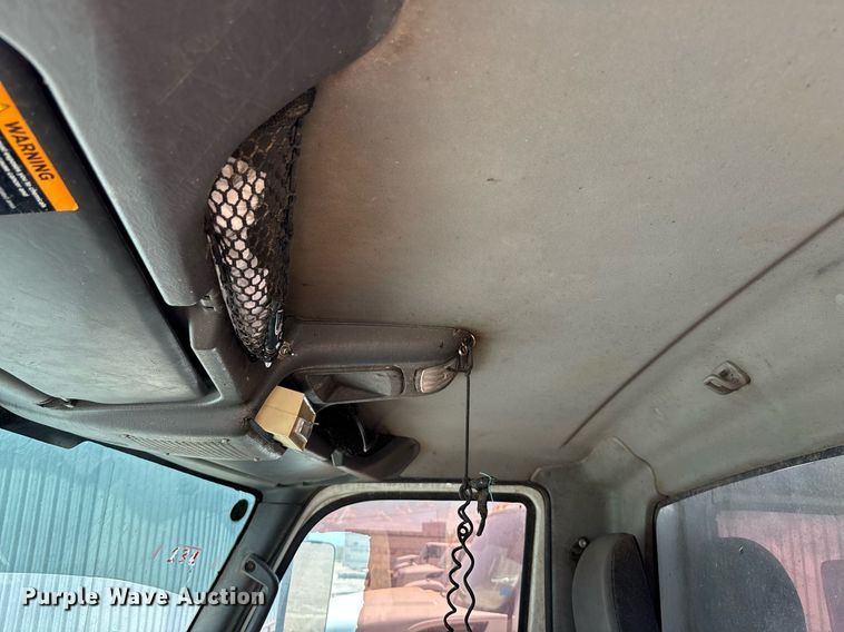 image for item EQ4590 2020 International HV607 feed delivery truck