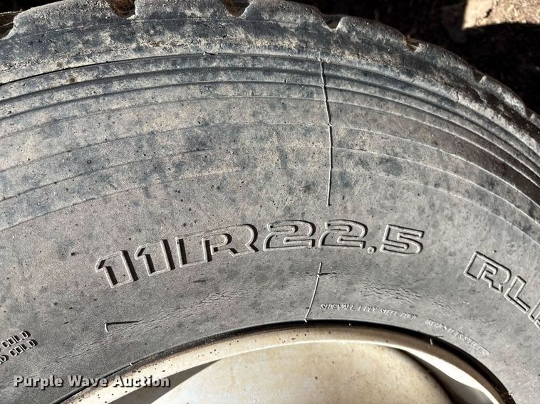 image for item EQ4590 2020 International HV607 feed delivery truck