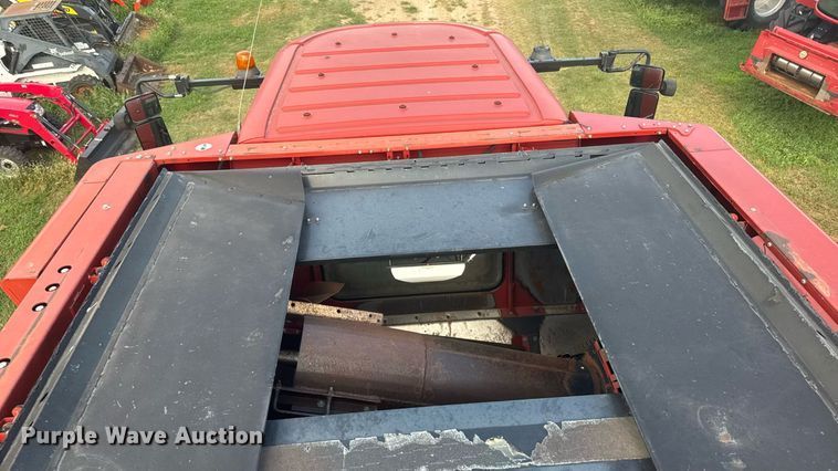 image for item ER2136 2010 Case IH 8120 combine