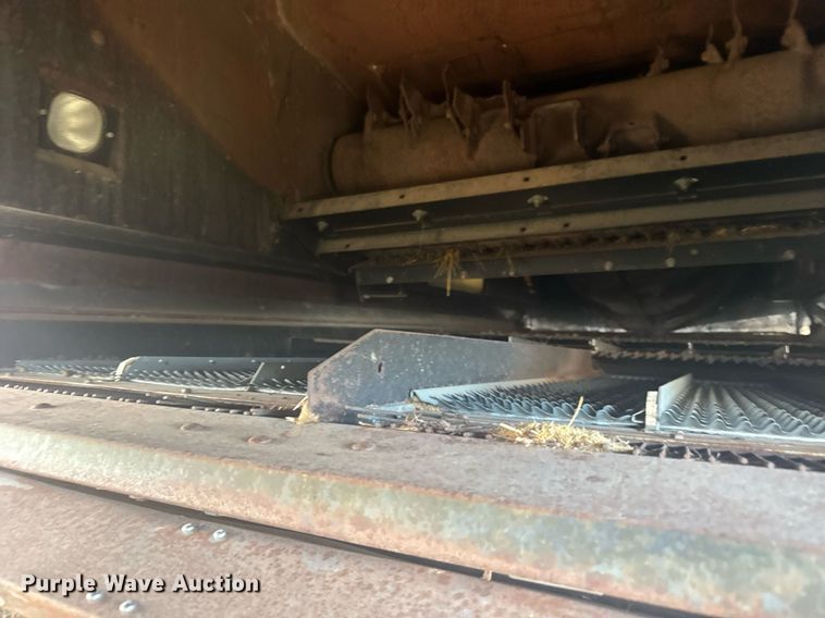 image for item ER2136 2010 Case IH 8120 combine