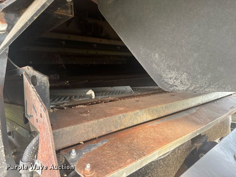 image for item ER2136 2010 Case IH 8120 combine