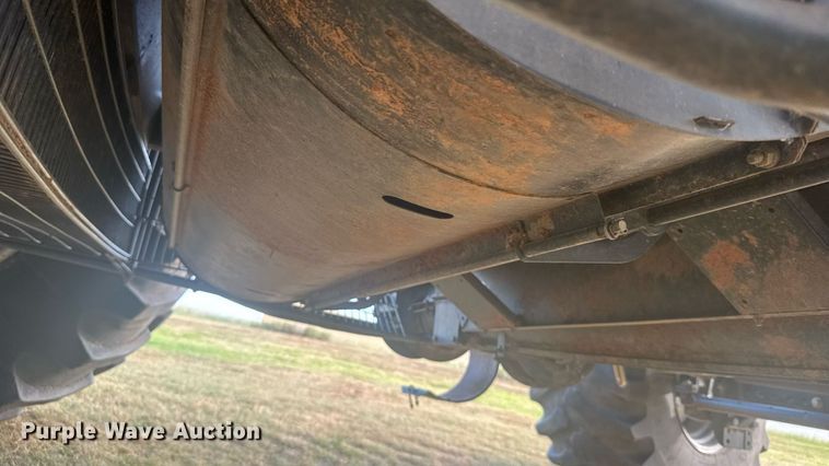 image for item ER2136 2010 Case IH 8120 combine