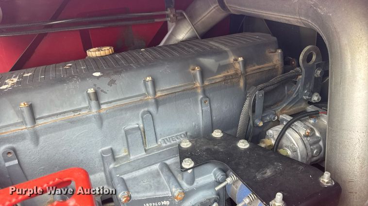 image for item ER2136 2010 Case IH 8120 combine