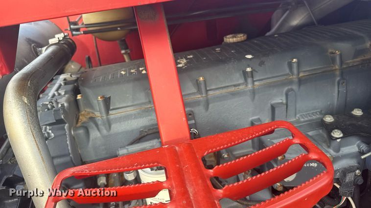 image for item ER2136 2010 Case IH 8120 combine