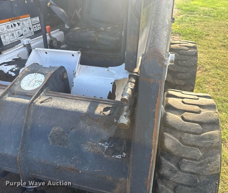 image for item ER2137 1995 Bobcat 773 skid steer loader