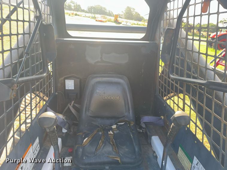 image for item ER2137 1995 Bobcat 773 skid steer loader