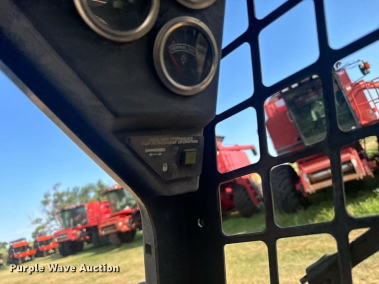 image for item ER2137 1995 Bobcat 773 skid steer loader