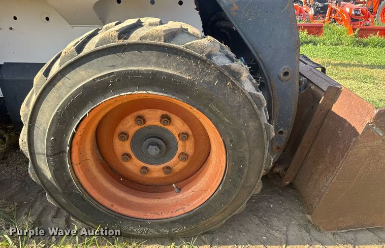 image for item ER2137 1995 Bobcat 773 skid steer loader