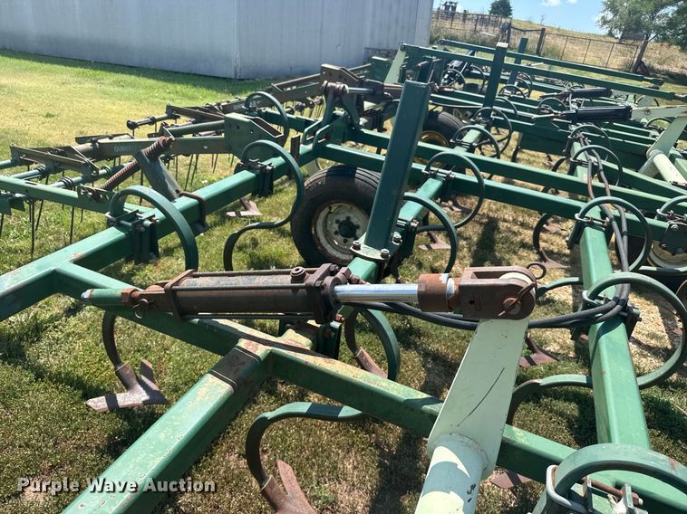 image for item ER2148 Quinstar 3434 field cultivator