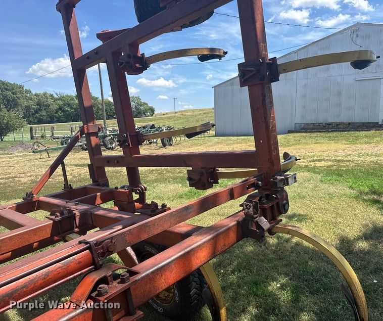 image for item ER2149 Sunflower FL24 chisel