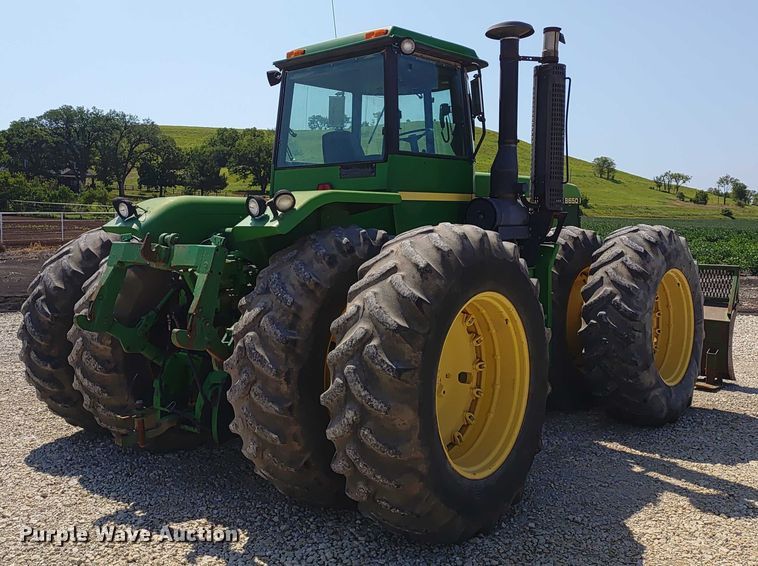 image for item ER2158 1985 John Deere 8650 4WD tractor