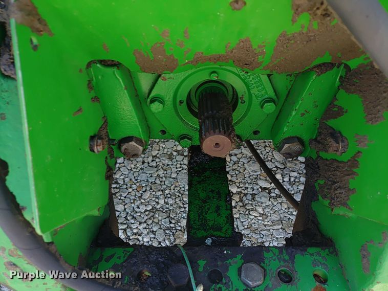 image for item ER2158 1985 John Deere 8650 4WD tractor