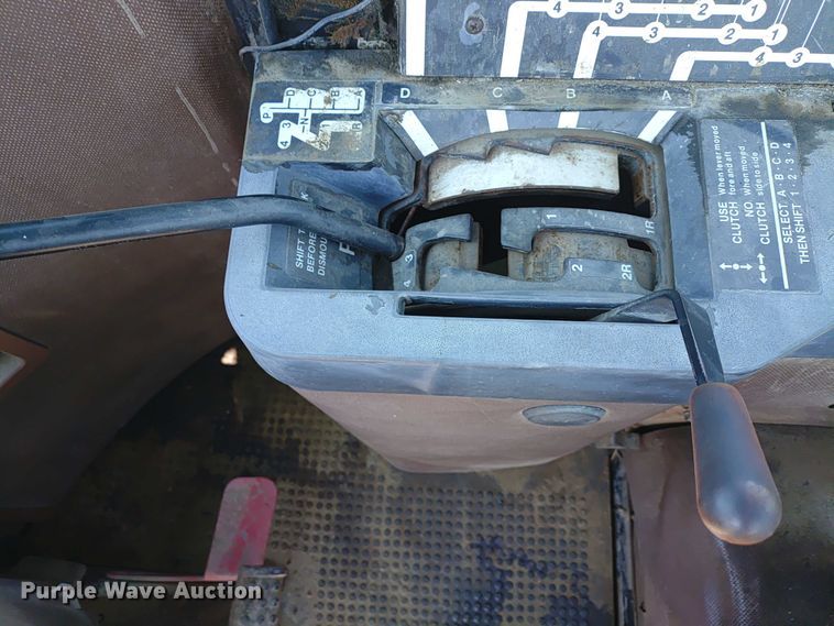 image for item ER2158 1985 John Deere 8650 4WD tractor