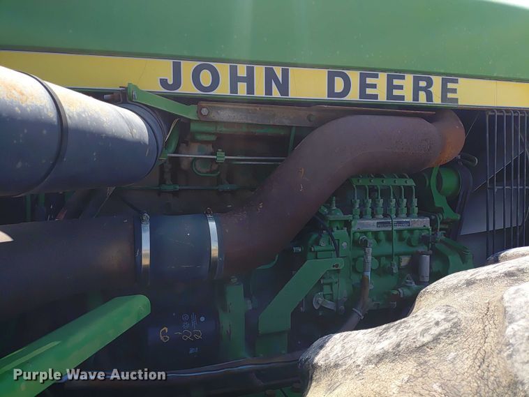 image for item ER2158 1985 John Deere 8650 4WD tractor