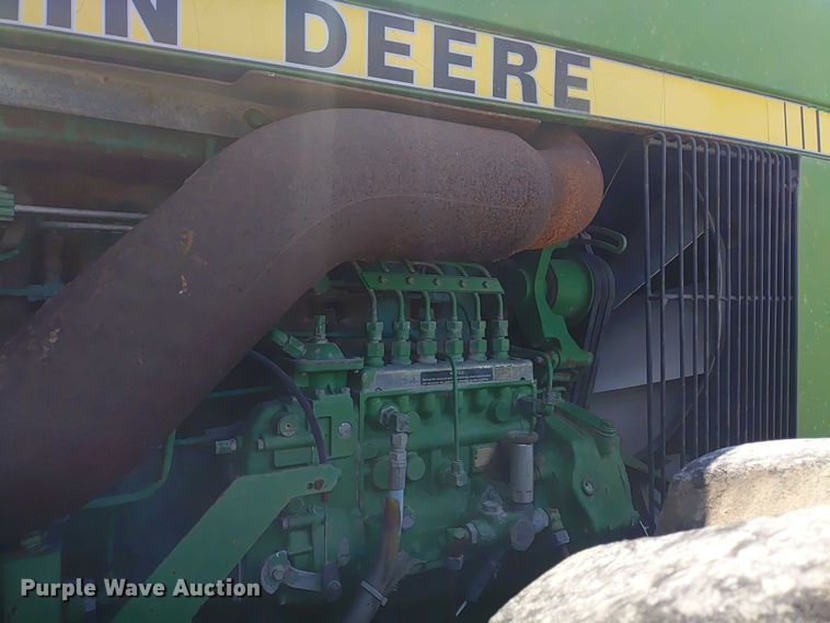 image for item ER2158 1985 John Deere 8650 4WD tractor