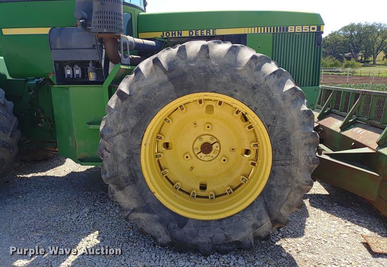image for item ER2158 1985 John Deere 8650 4WD tractor