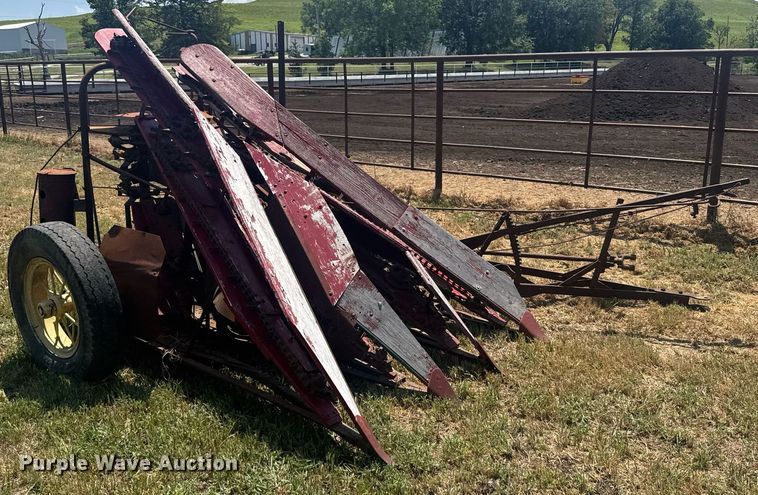 image for item ER2162 Corn binder