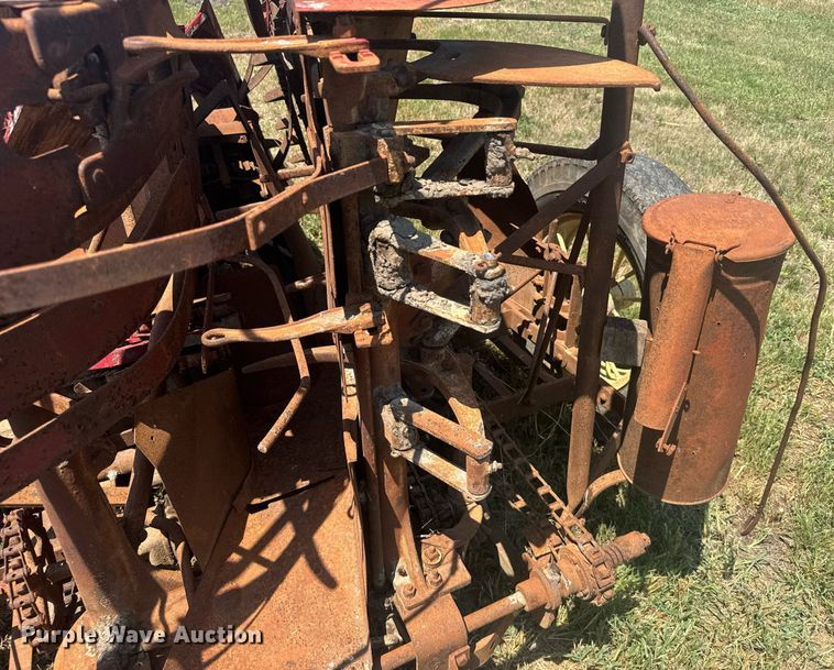 image for item ER2162 Corn binder