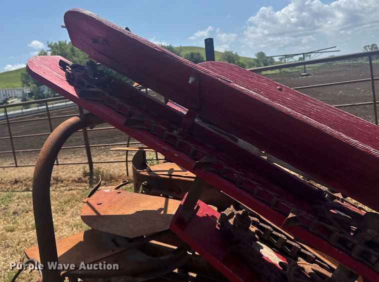 image for item ER2162 Corn binder