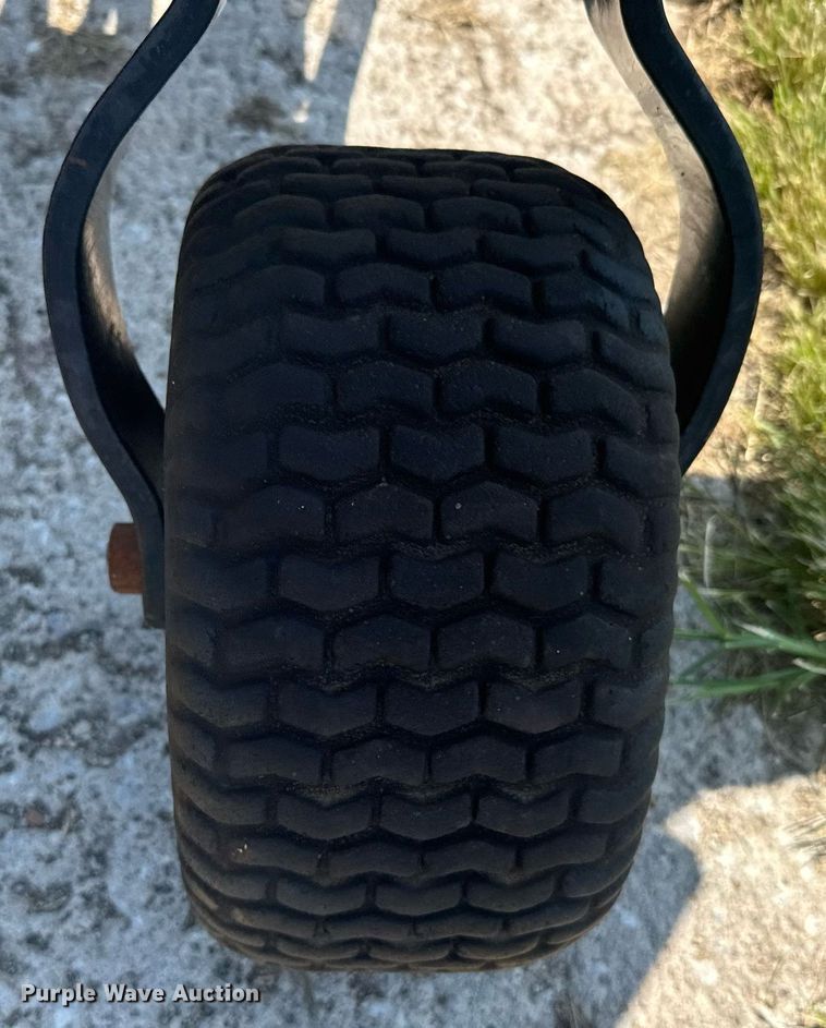 image for item ER2165 B&H Mfg. 9100 row crop cultivator