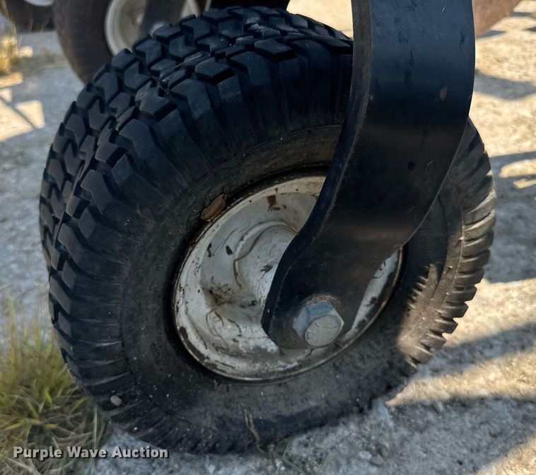 image for item ER2165 B&H Mfg. 9100 row crop cultivator