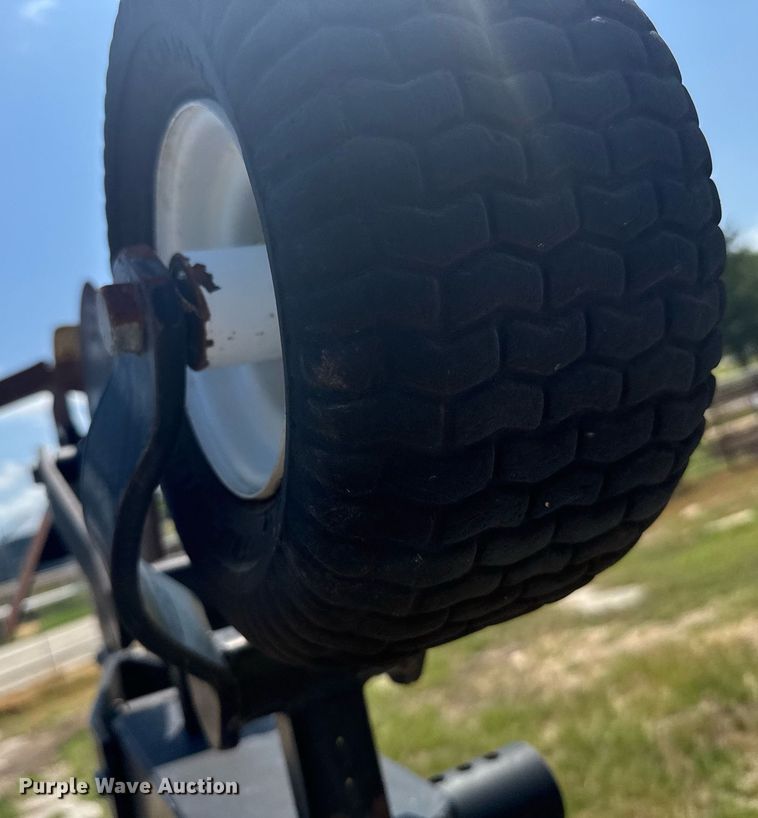 image for item ER2165 B&H Mfg. 9100 row crop cultivator