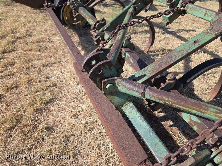 image for item EU3510 Chisel