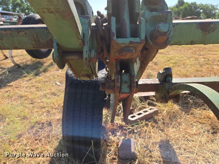 image for item EU3510 Chisel