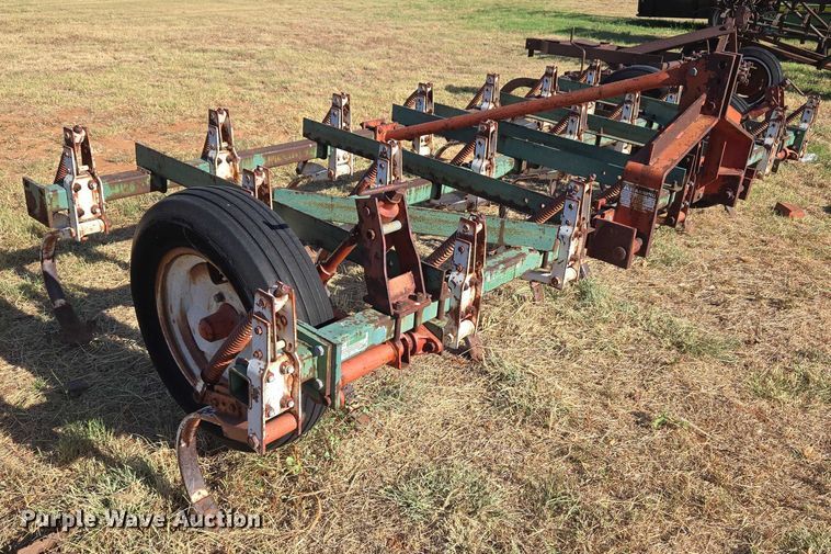 image for item EU3511 Chisel