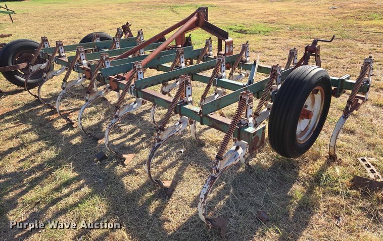 image for item EU3511 Chisel