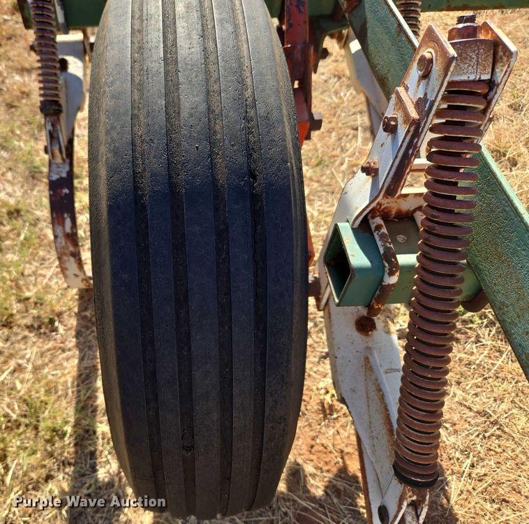 image for item EU3511 Chisel