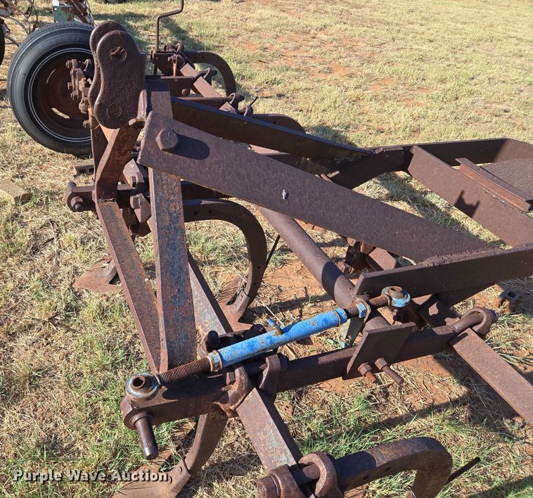 image for item EU3512 Chisel