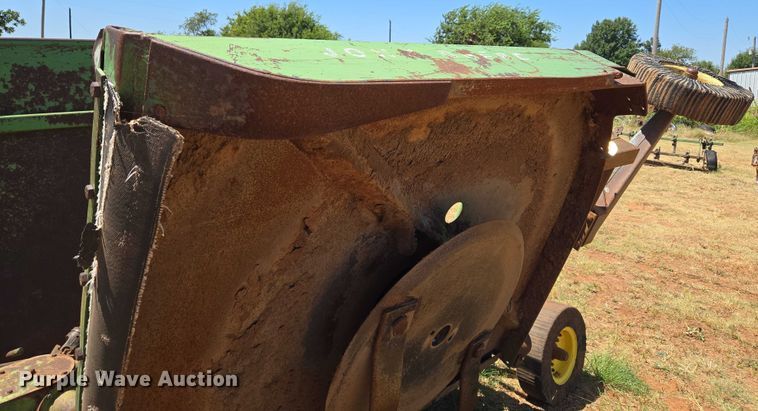 image for item EU3516 John Deere batwing rotary mower