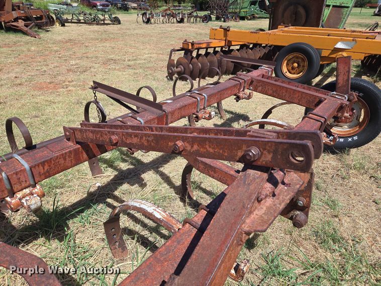 image for item EU3518 chisel