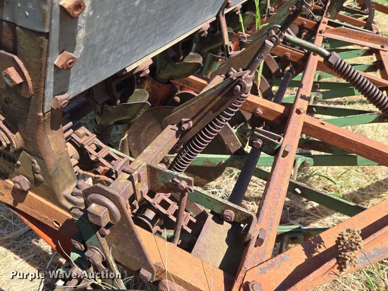 image for item EU3519 Case seeder