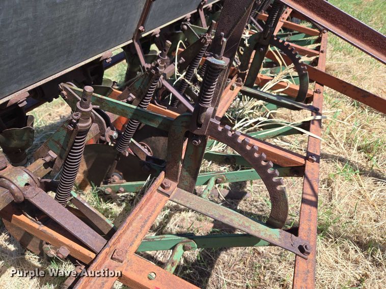 image for item EU3519 Case seeder