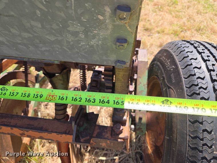 image for item EU3519 Case seeder