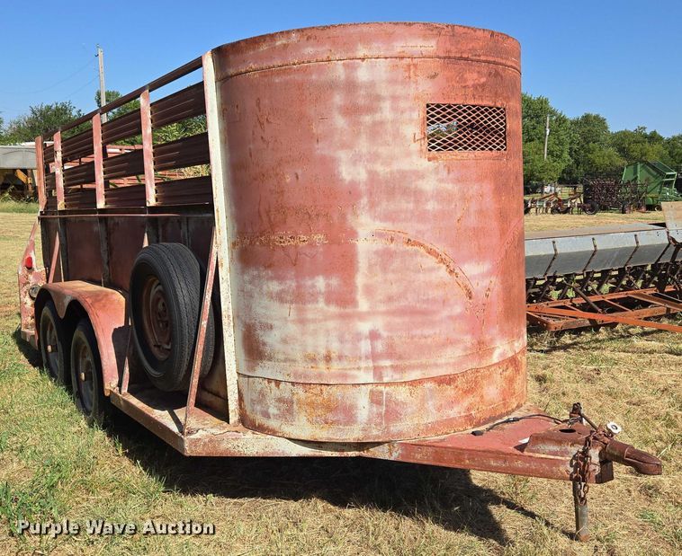 image for item EU3520 Shop built livestock trailer