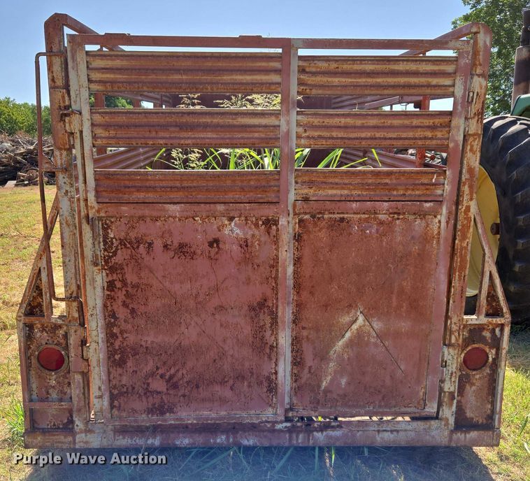 image for item EU3520 Shop built livestock trailer