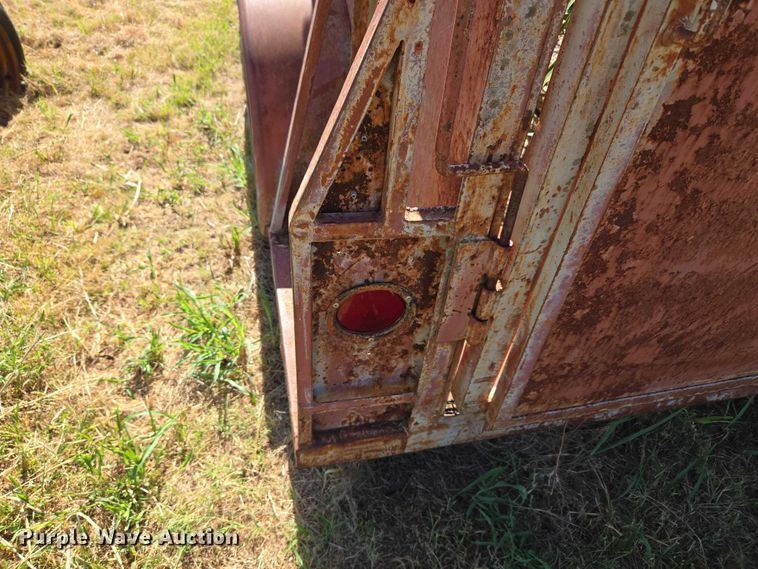 image for item EU3520 Shop built livestock trailer