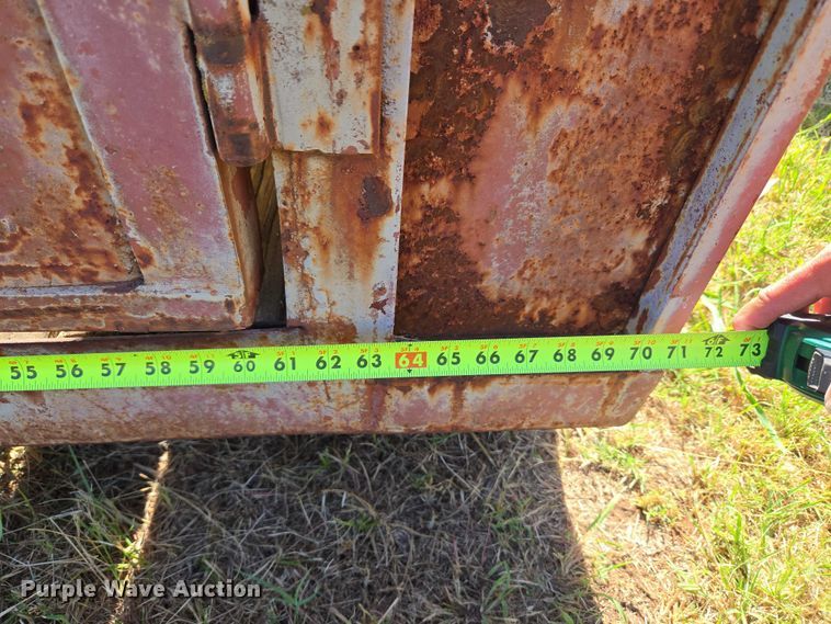 image for item EU3520 Shop built livestock trailer