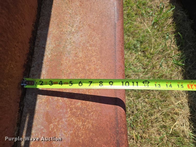 image for item EU3520 Shop built livestock trailer