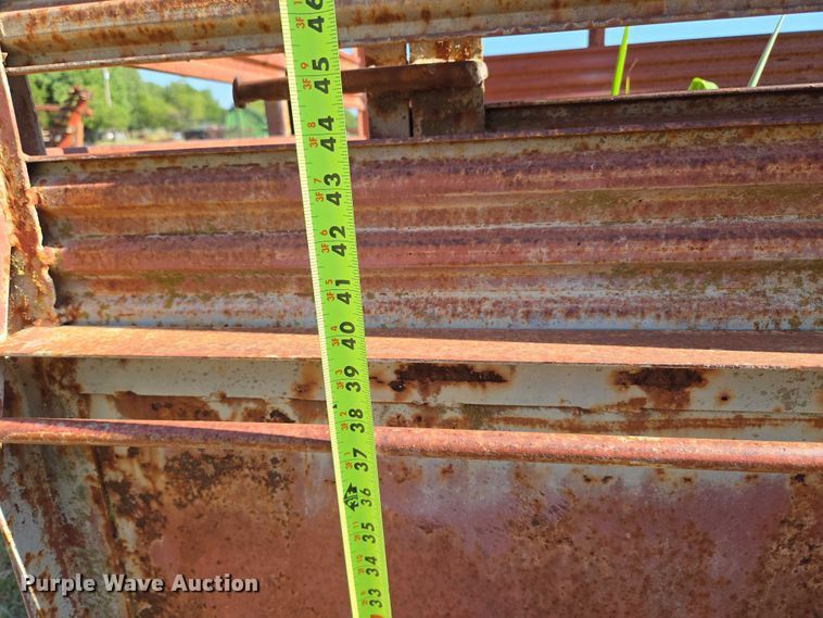 image for item EU3520 Shop built livestock trailer