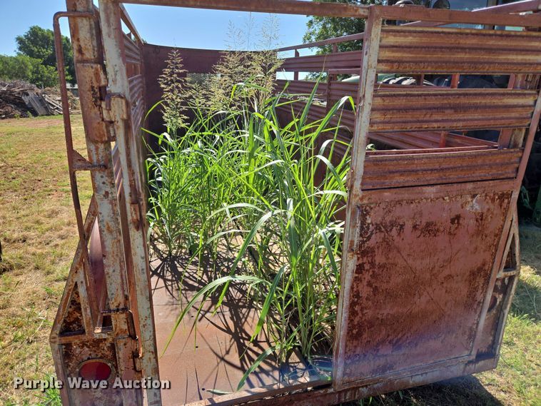 image for item EU3520 Shop built livestock trailer