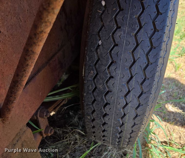 image for item EU3520 Shop built livestock trailer