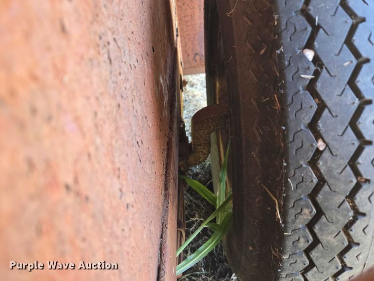 image for item EU3520 Shop built livestock trailer