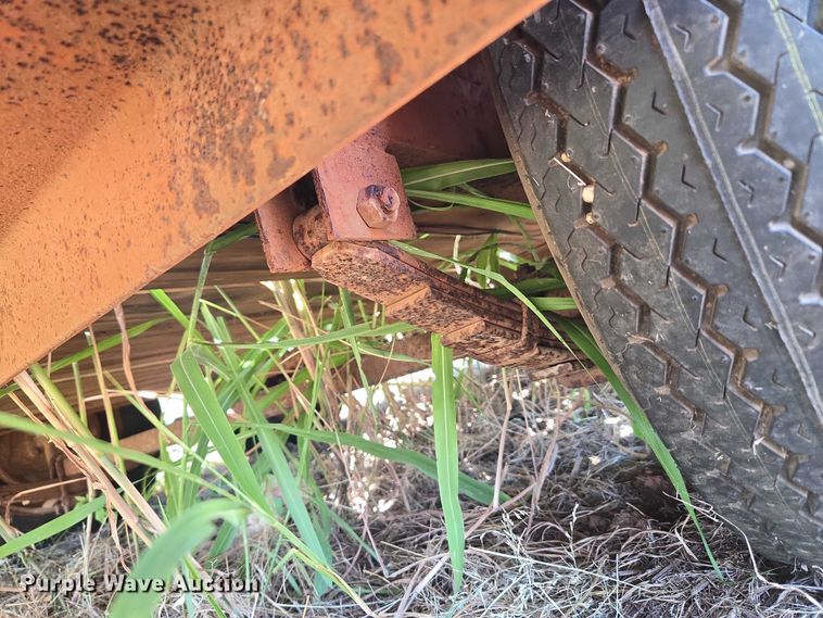 image for item EU3520 Shop built livestock trailer