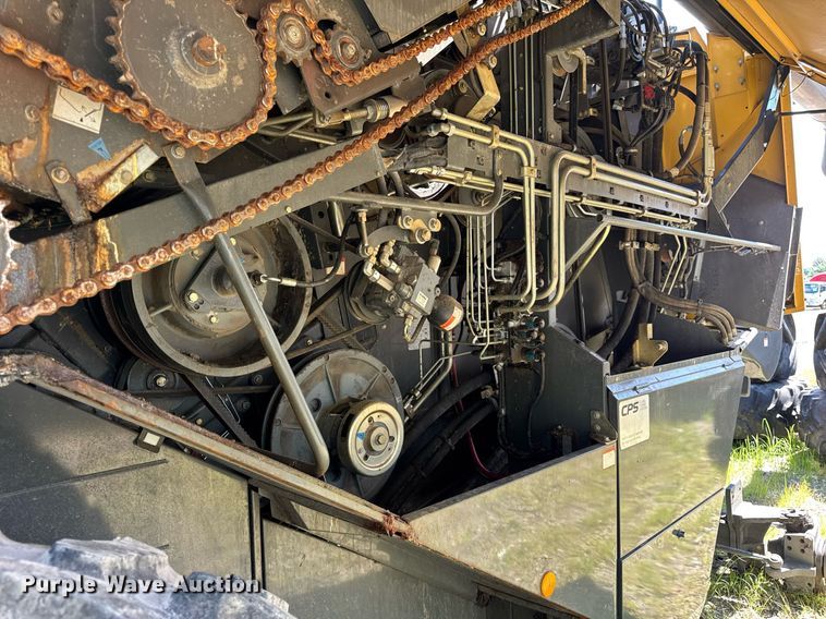 image for item YA0735 2011 Claas 730 Lexion combine