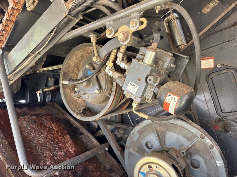 image for item YA0735 2011 Claas 730 Lexion combine