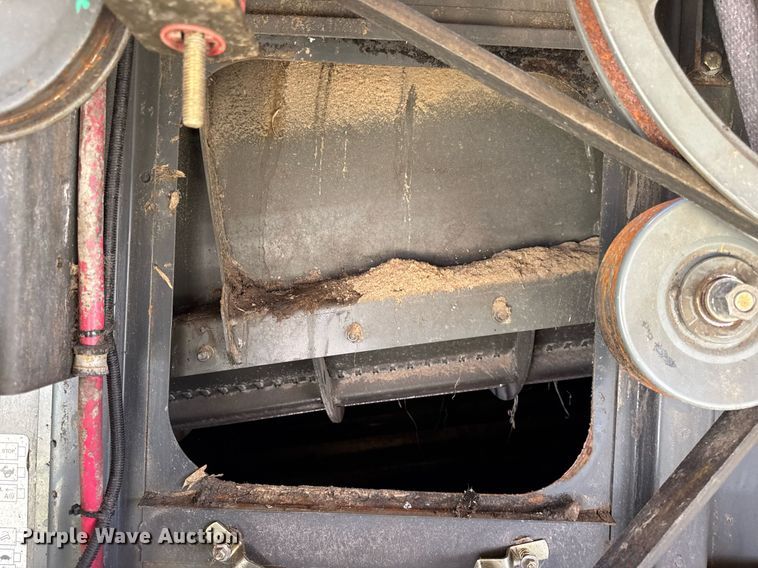 image for item YA0735 2011 Claas 730 Lexion combine